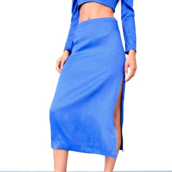 Zara Midi Skirt Womens Size Small Satin Side Slit Spotted Polka Dot Royal Blue - Picture 3 of 12